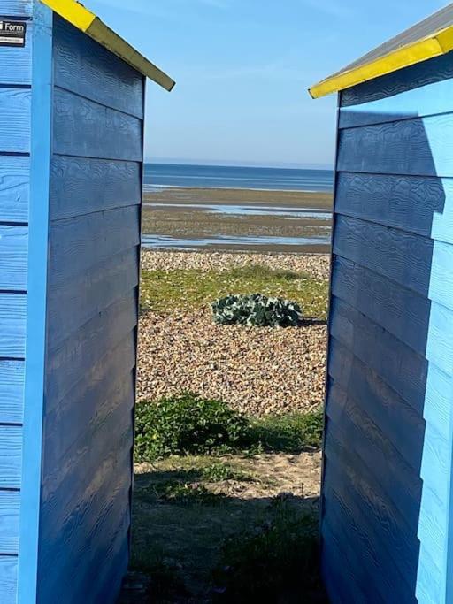 Home By The Sea In Rustington Exteriör bild