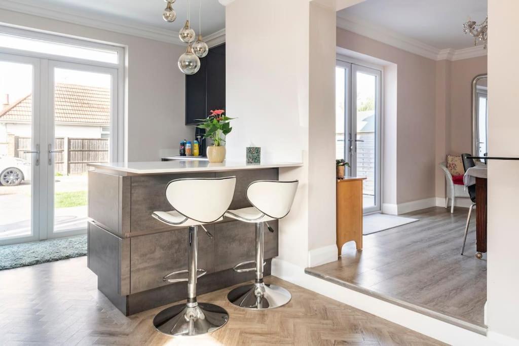 Home By The Sea In Rustington Exteriör bild